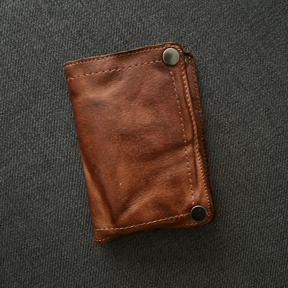 Distressed Mens Leather Wallet